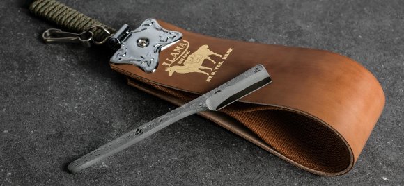 Choosing the Right Leather Strop for Your Straight Razor