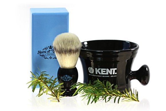 Win an Henri et Victoria Shaving Brush and Kent Mug