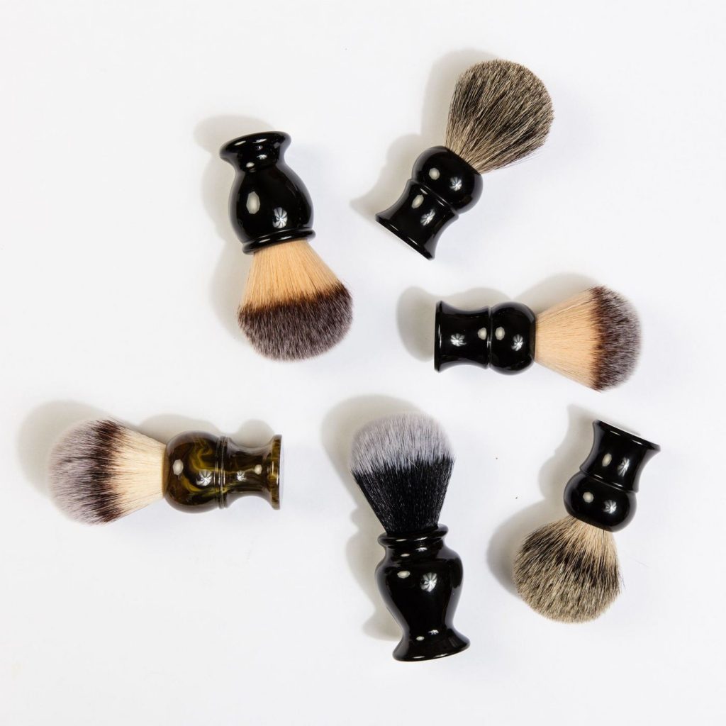 Badger Hair vs Horse Hair Brushes